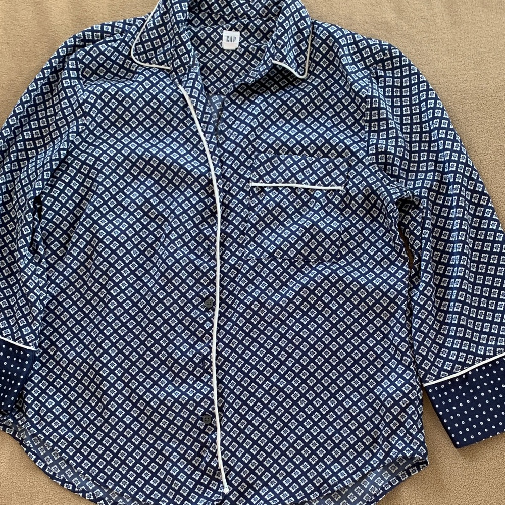 GAP Navy Geometric Print Shirt